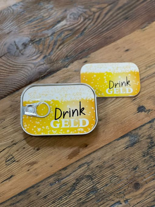 Blikjes post drinkgeld
