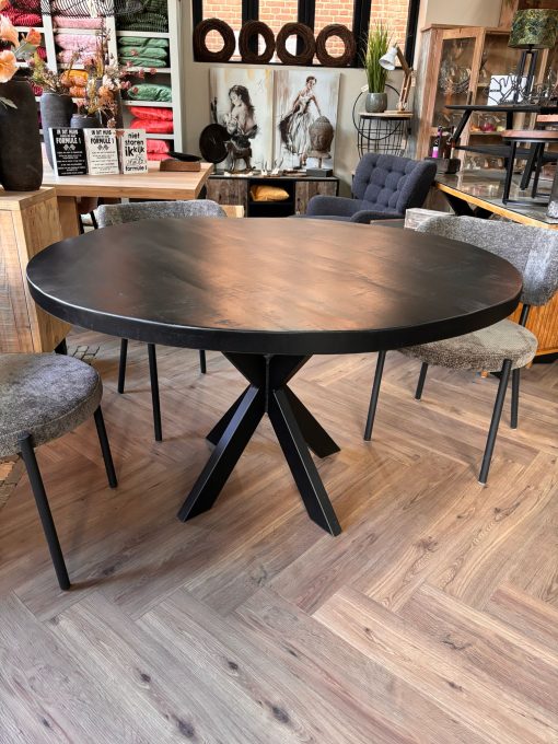 Eettafel Ezio