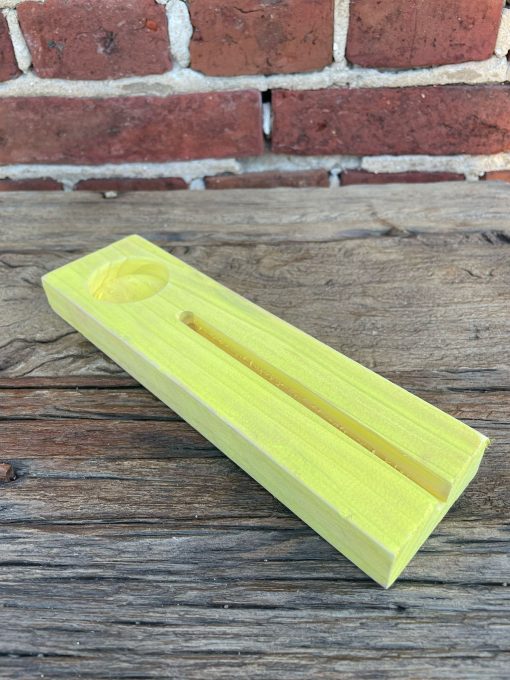 Tegelhouder met waxine 21x6 Geel, gerecycled hout. - Afbeelding 4