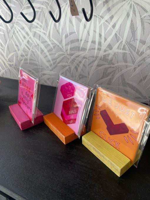 Tegelhouder met waxine 21x6cm pastel groen, gerecycled hout. - Afbeelding 7