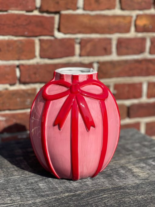 Aardewerk vaas strik roze/rood 17x17x18,5cm