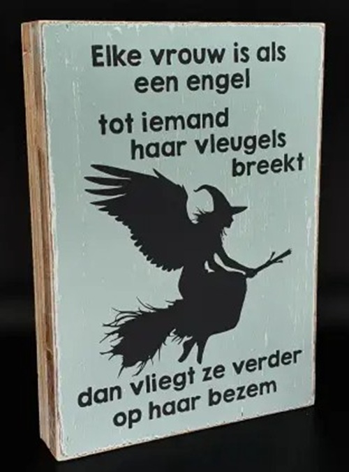 Tekstblok 25x18cm Elke vrouw is als een engel zee blauw (zwart)