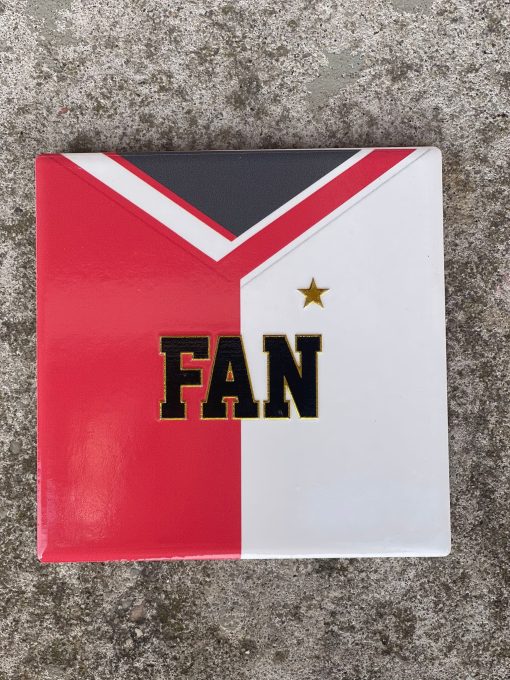 Tegeltje 010 Feyenoord Fan | Hippe Spreuktegel | Voetbal | Afscheid cadeau| Nieuwe woning cadeau | Housewarming cadeau |Verjaardagscadeau | Birthday |Verjaardag |brievenbuscadeau