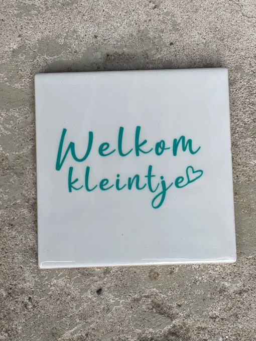Tegeltje Welkom Kleintje | Hippe Spreuktegel | Afscheid cadeau| Nieuwe woning cadeau | Housewarming cadeau |Verjaardagscadeau | Birthday |Verjaardag |brievenbuscadeau