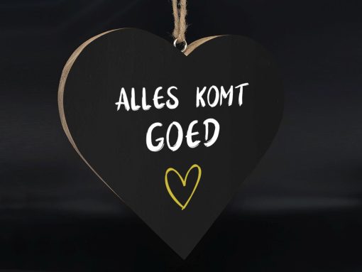 Teksthart xl hangend 25x25cm alles komt goed zwart