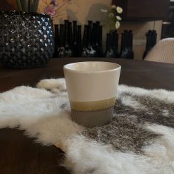 Beker aardewerk zand