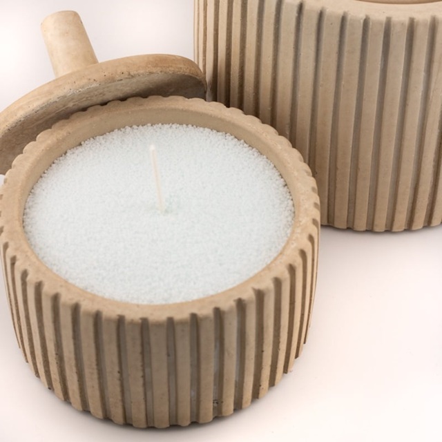 Kaarsenzand korrels zak 250 gr met 8 lonten frost white - Afbeelding 2